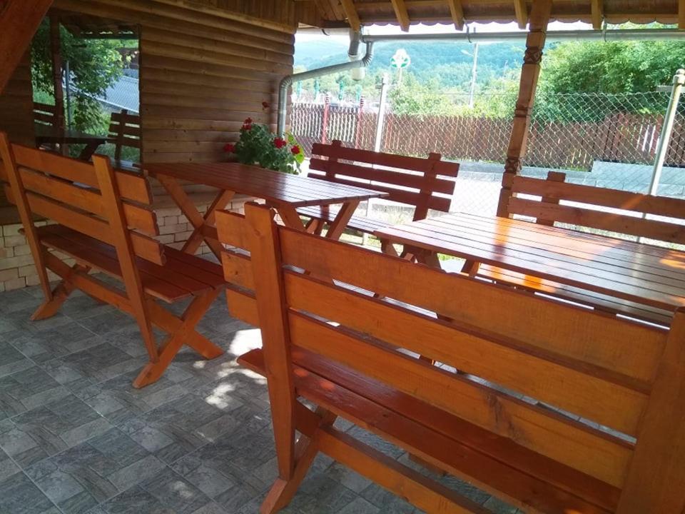 מלון סובאטה Casa Lacul Mierlei מראה חיצוני תמונה